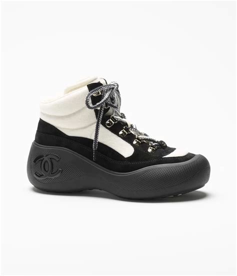 how do chanel sneakers run